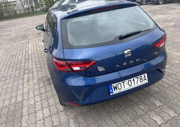 Seat Leon cena 43900 przebieg: 217735, rok produkcji 2015 z Wieluń małe 154